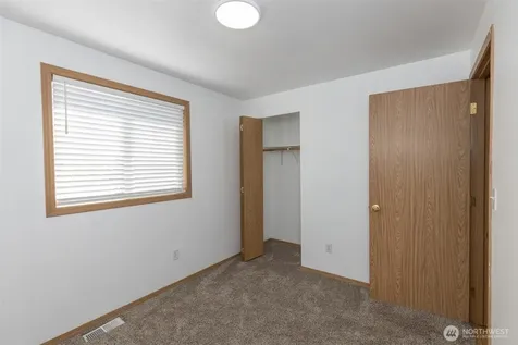 329 Shelby Street Gold Bar WA 98251