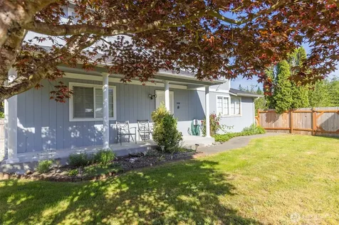 329 Shelby Street Gold Bar WA 98251