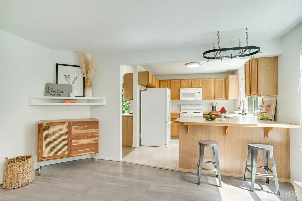 10505 Minterwood Drive NW Gig Harbor WA 98329