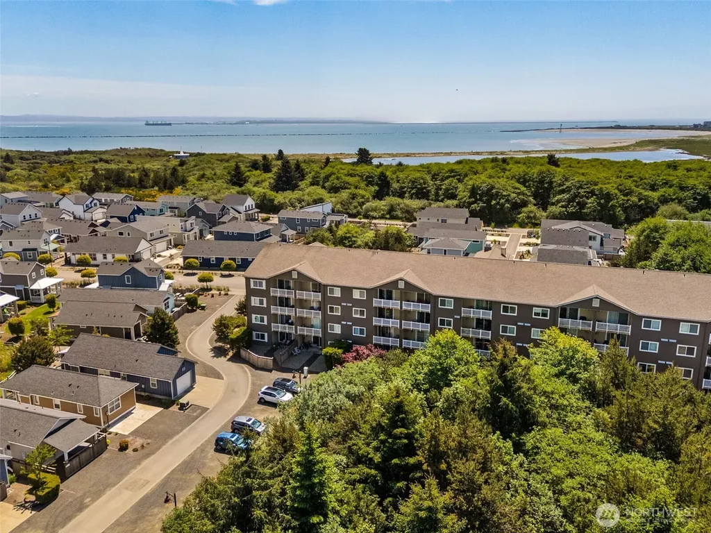 262 Oyhut Bay Boulevard SW Ocean Shores WA 98569