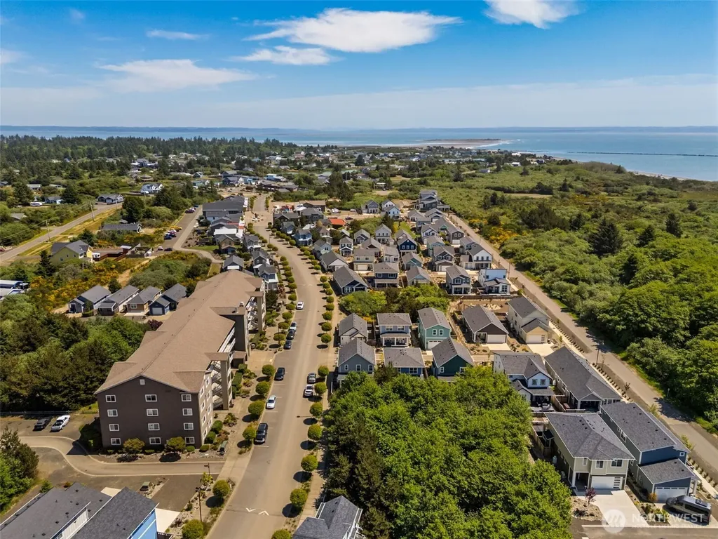 262 Oyhut Bay Boulevard SW Ocean Shores WA 98569