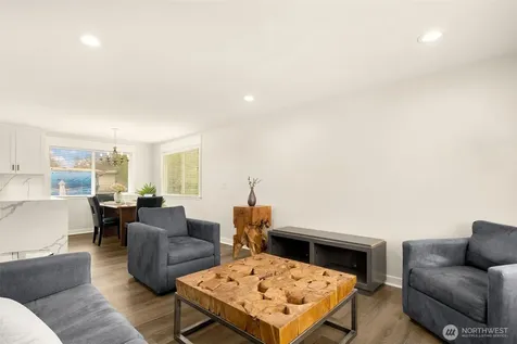 5306 26th Avenue S Seattle WA 98118
