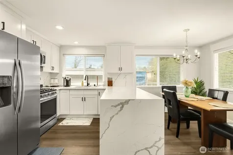 5306 26th Avenue S Seattle WA 98118