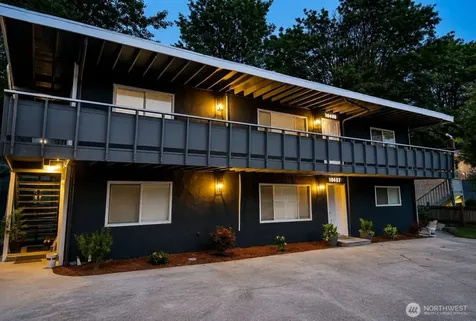 10417 Aqua Way S Seattle WA 98168