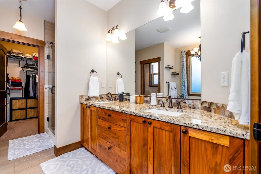 4220 121st Drive NE Lake Stevens WA 98258