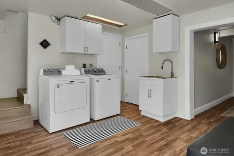 1262 SW Orchard Street Seattle WA 98106