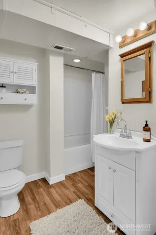 1262 SW Orchard Street Seattle WA 98106