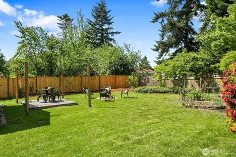 1262 SW Orchard Street Seattle WA 98106