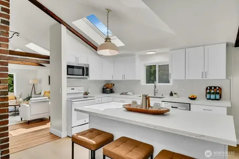 1262 SW Orchard Street Seattle WA 98106