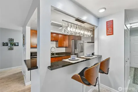 12543 NE 23rd Place Bellevue WA 98005
