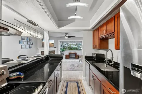 12543 NE 23rd Place Bellevue WA 98005