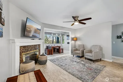 12543 NE 23rd Place Bellevue WA 98005