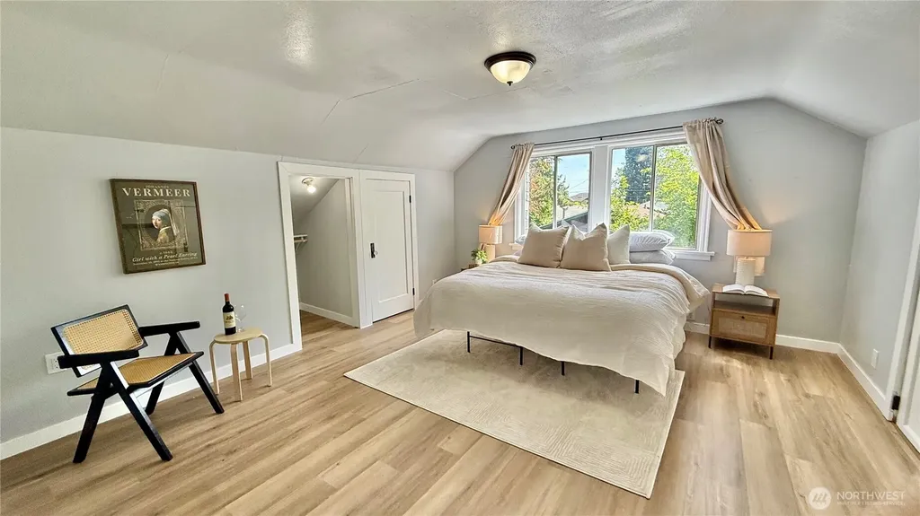 1715 S 40th Street Tacoma WA 98418