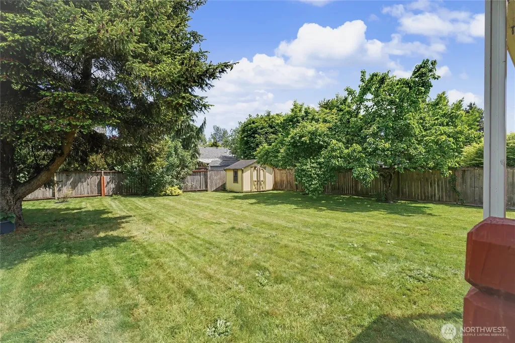 8409 152nd Avenue E Puyallup WA 98372