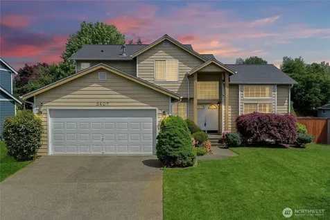 8409 152nd Avenue E Puyallup WA 98372