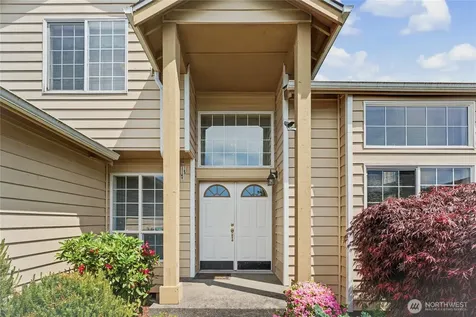 8409 152nd Avenue E Puyallup WA 98372