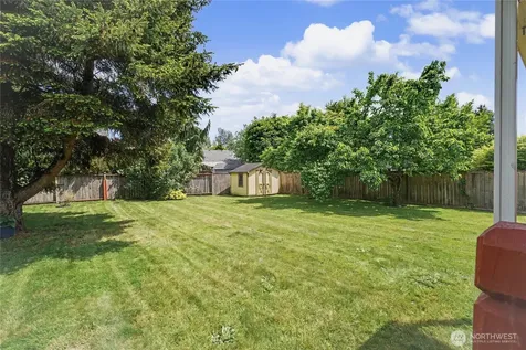 8409 152nd Avenue E Puyallup WA 98372