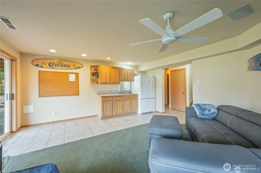 345 Lakefront Drive Orondo WA 98843