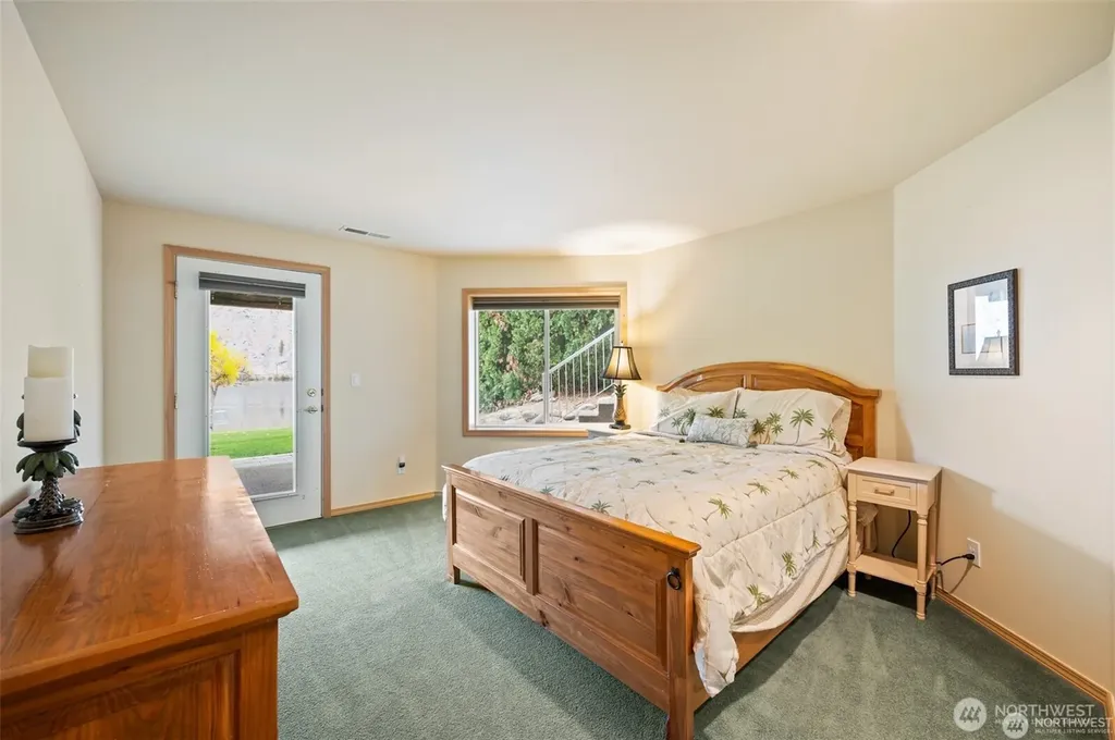 345 Lakefront Drive Orondo WA 98843