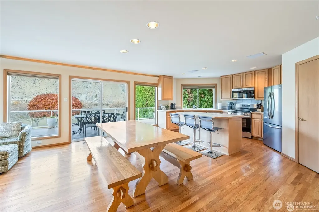 345 Lakefront Drive Orondo WA 98843