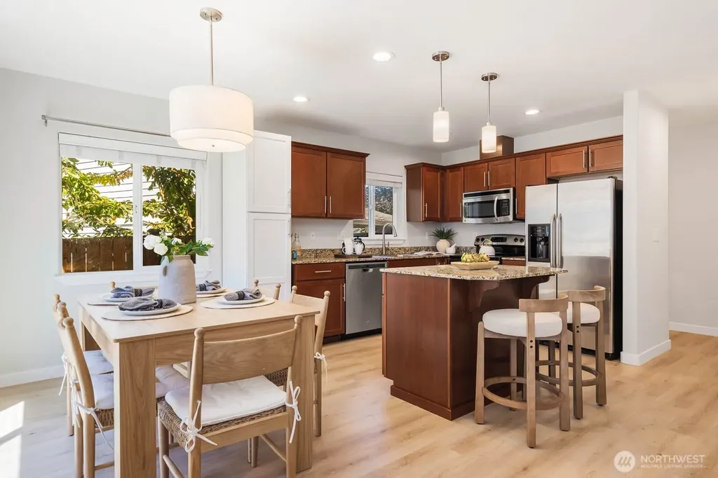 1910 76th Avenue SE Lake Stevens WA 98258