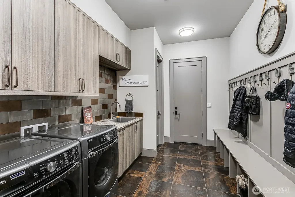111 Big Dirty Court Cle Elum WA 98922