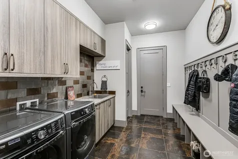 111 Big Dirty Court Cle Elum WA 98922