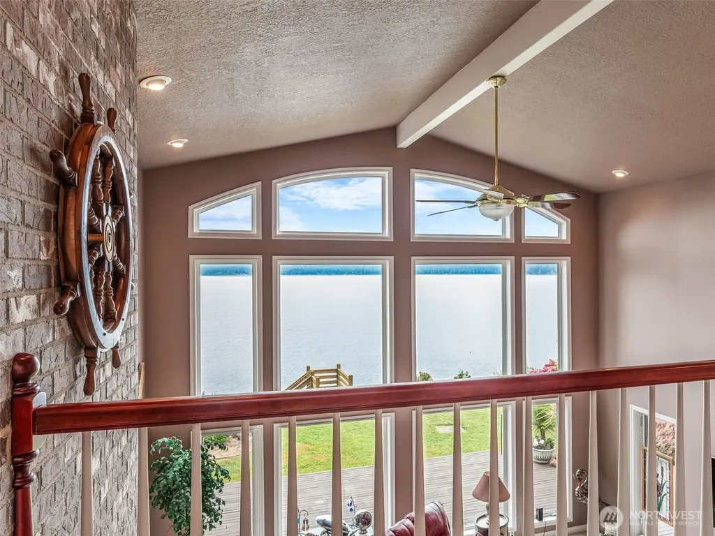 112 Wildwood Shores Brinnon WA 98320