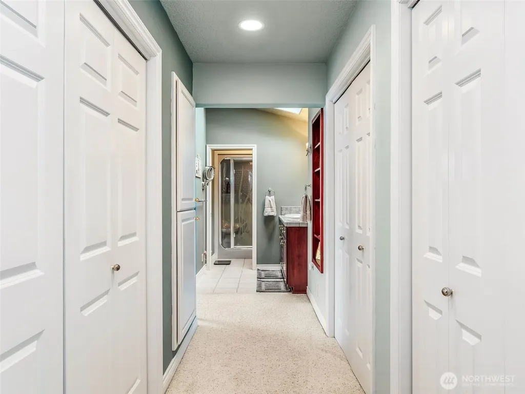 112 Wildwood Shores Brinnon WA 98320