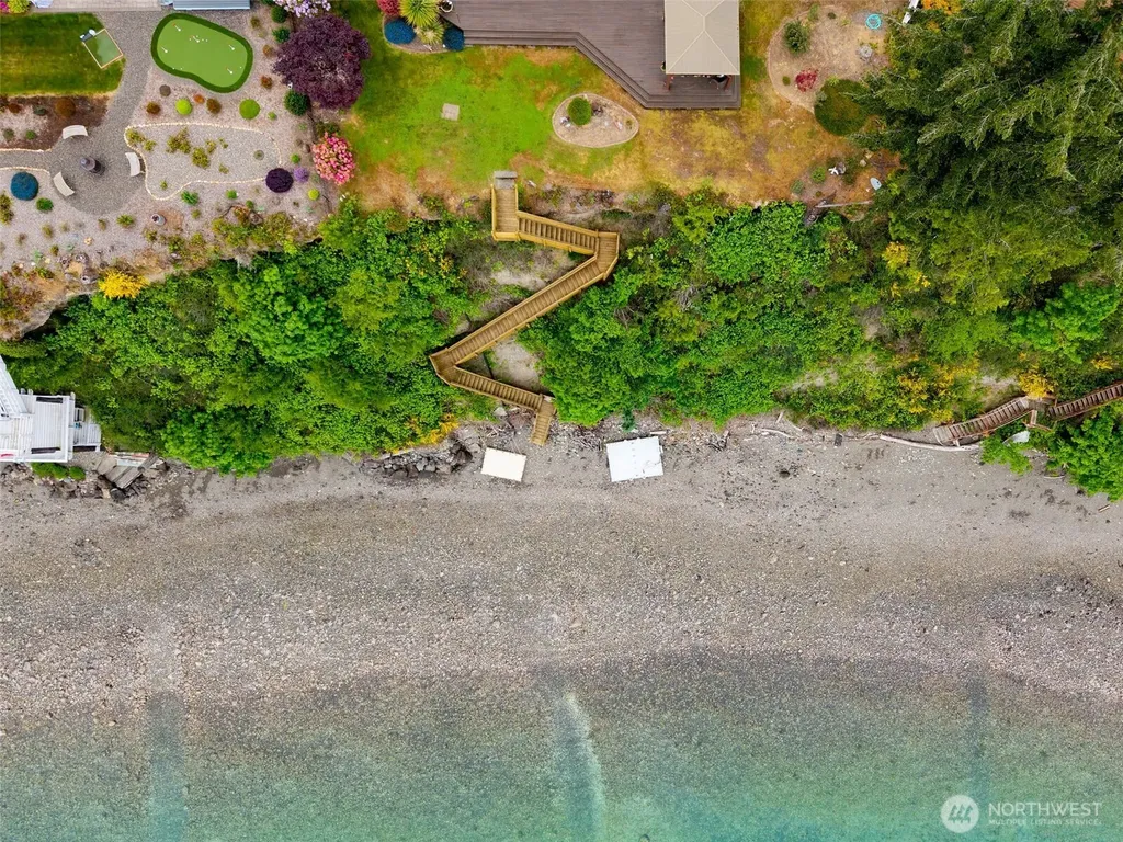 112 Wildwood Shores Brinnon WA 98320