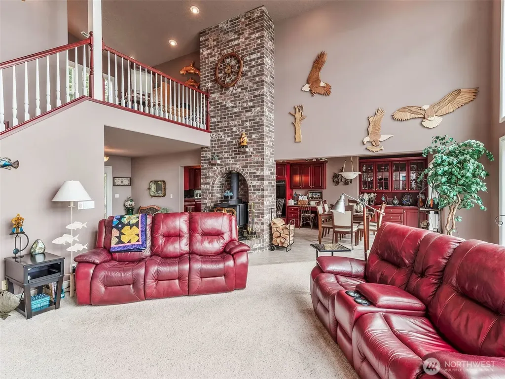 112 Wildwood Shores Brinnon WA 98320