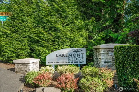 6825 Cougar Mountain Way Bellevue WA 98006