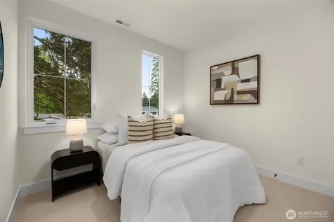 13806 84th Lane NE Kirkland WA 98034