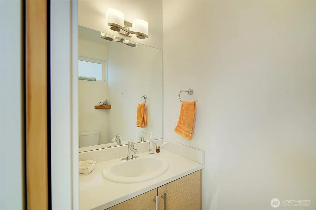 3444 California Avenue SW Seattle WA 98116