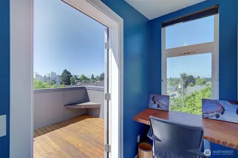 3444 California Avenue SW Seattle WA 98116