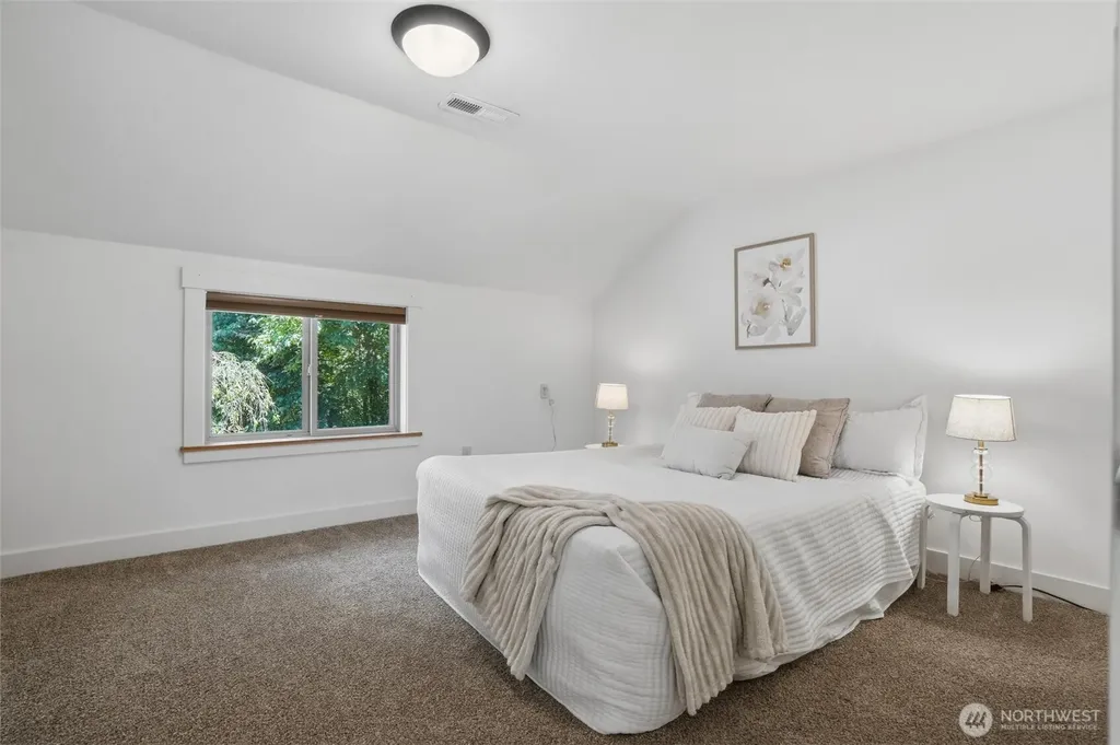 11476 Bethel Burley Road SE Port Orchard WA 98367