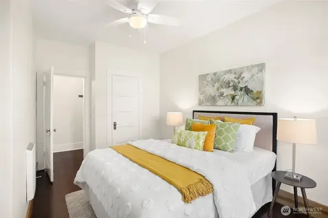 1732 15th Avenue Seattle WA 98122