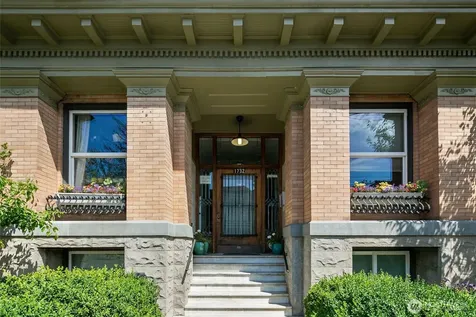 1732 15th Avenue Seattle WA 98122