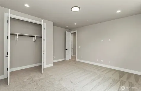 1515 Sunnyside Boulevard Lake Stevens WA 98258