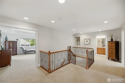 726 S 38th Court Renton WA 98055