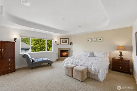 726 S 38th Court Renton WA 98055
