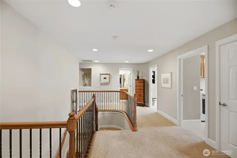 726 S 38th Court Renton WA 98055