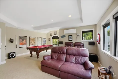 726 S 38th Court Renton WA 98055