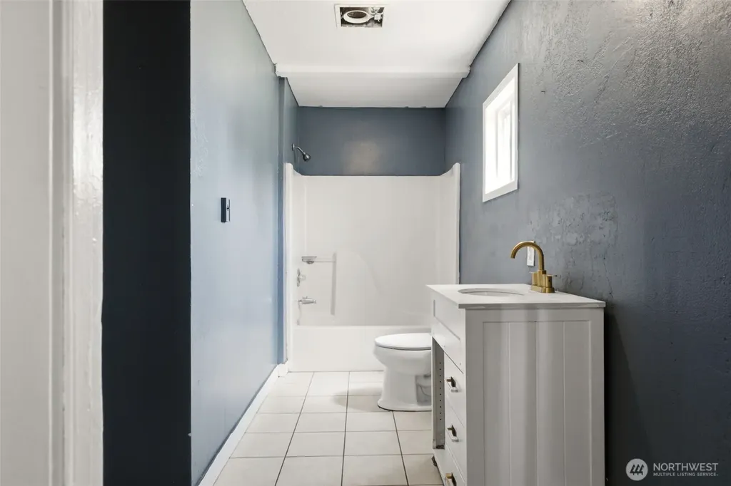 10 S 10th Street Yakima WA 98901