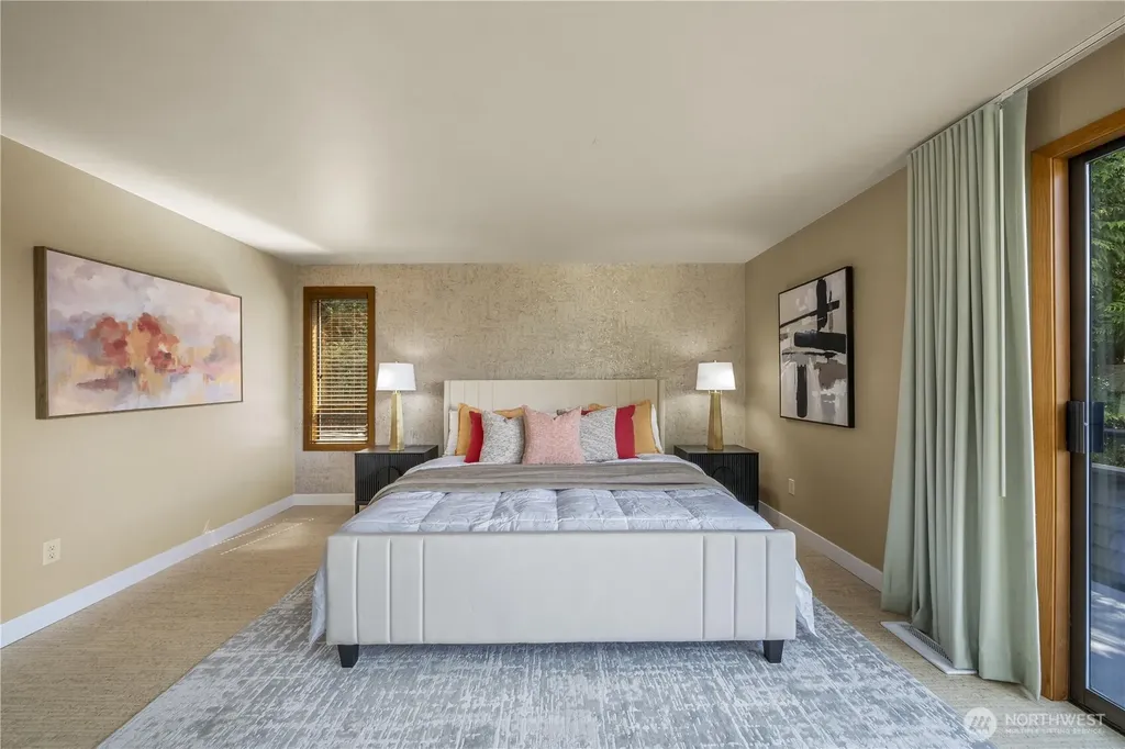 13707 SE 51st Place Bellevue WA 98006