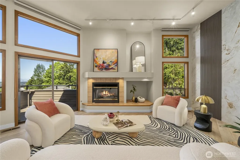 13707 SE 51st Place Bellevue WA 98006
