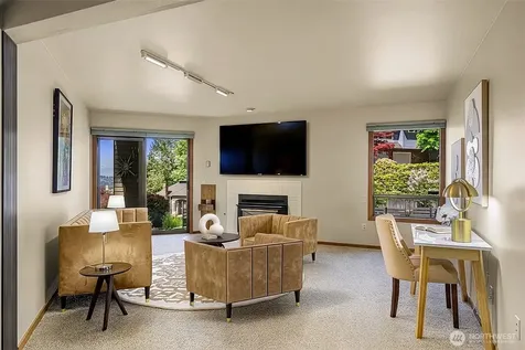 13707 SE 51st Place Bellevue WA 98006