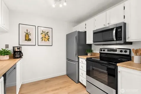 10501 8th Avenue NE Seattle WA 98125