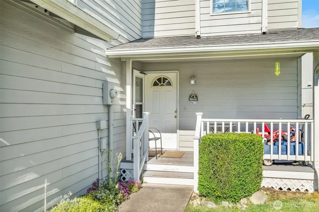 15334 Berry Valley Drive SE Yelm WA 98597