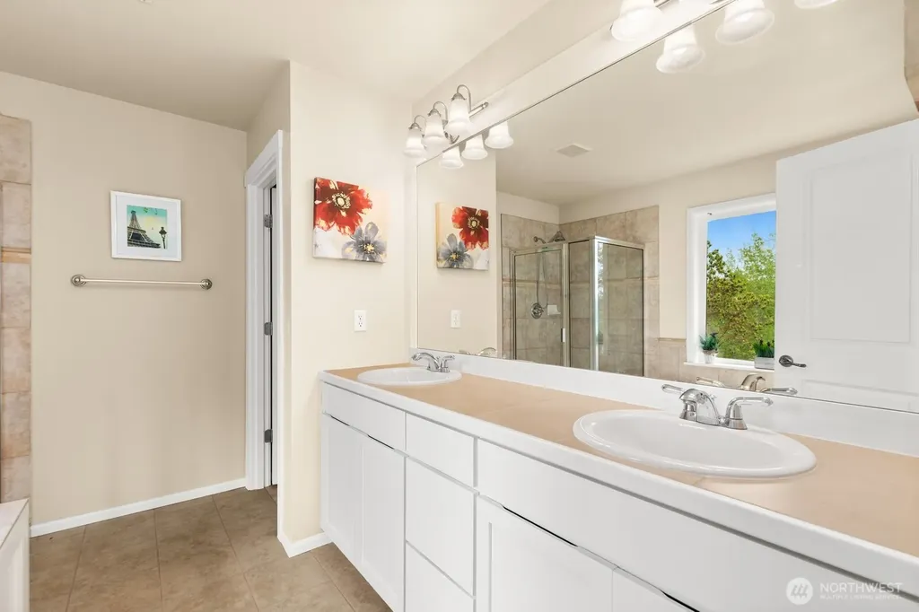20914 13th Place W Lynnwood WA 98036